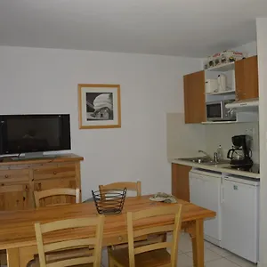 studio-confortable-au-coeur-darreau.midi-pyreneeshotels.com/